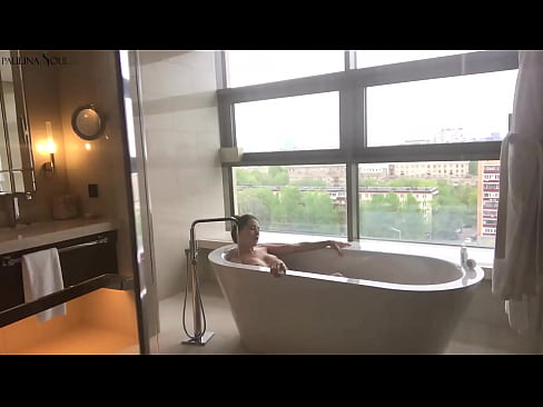 ❤️ Riesiges Babe wichst leidenschaftlich ihre Muschi im Badezimmer Russian porn bei uns ❌️