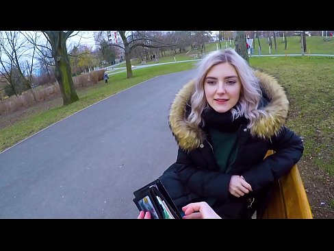 ❤️ Schluckt das heiße Sperma eines Fremden für Geld - Blowjob im Park von Eva Elfie Russian porn bei uns ❌️
